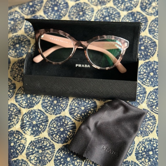 Prada PR 11RV Heritage Tortoise w/Pink - Picture 4 of 16